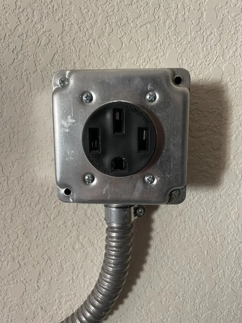 NEMA 14-50 outlet installed for Smart Home Electrical in Fort Campbell North